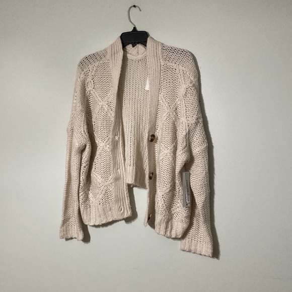 Rag Supply Women's Fisherman Cable Knit Cardigan - Picture 1 of 5